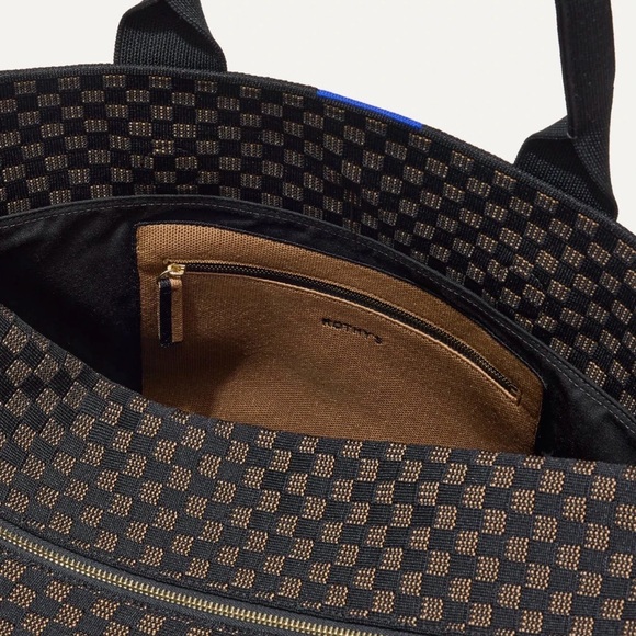 Rothy's Weekender in Nightsong - new with tags - Picture 5 of 7